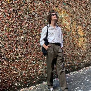 Meet your Posher, Christopher